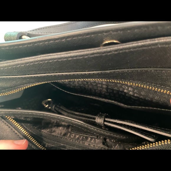 Kate Spade Purse (Black) - Picture 5 of 9